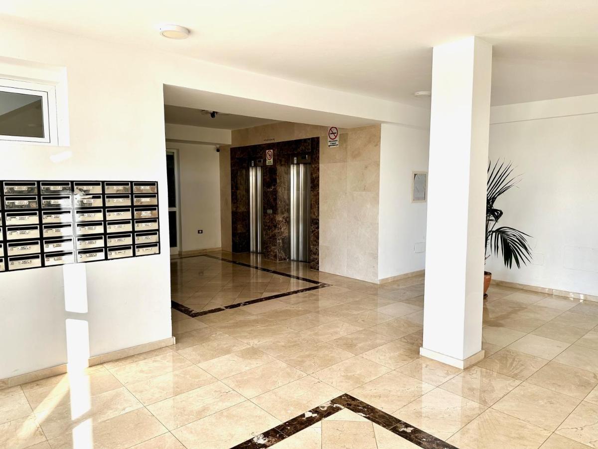Pambnb - Cozy Seaview Apartment With Gym & Kids Park Bajamar  Eksteriør billede